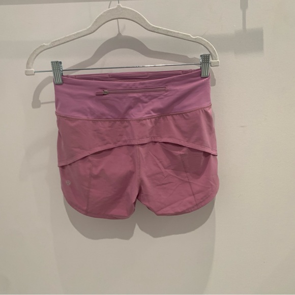 Lululemon speed up medium rise lined shorts 2.5” - Picture 2 of 3